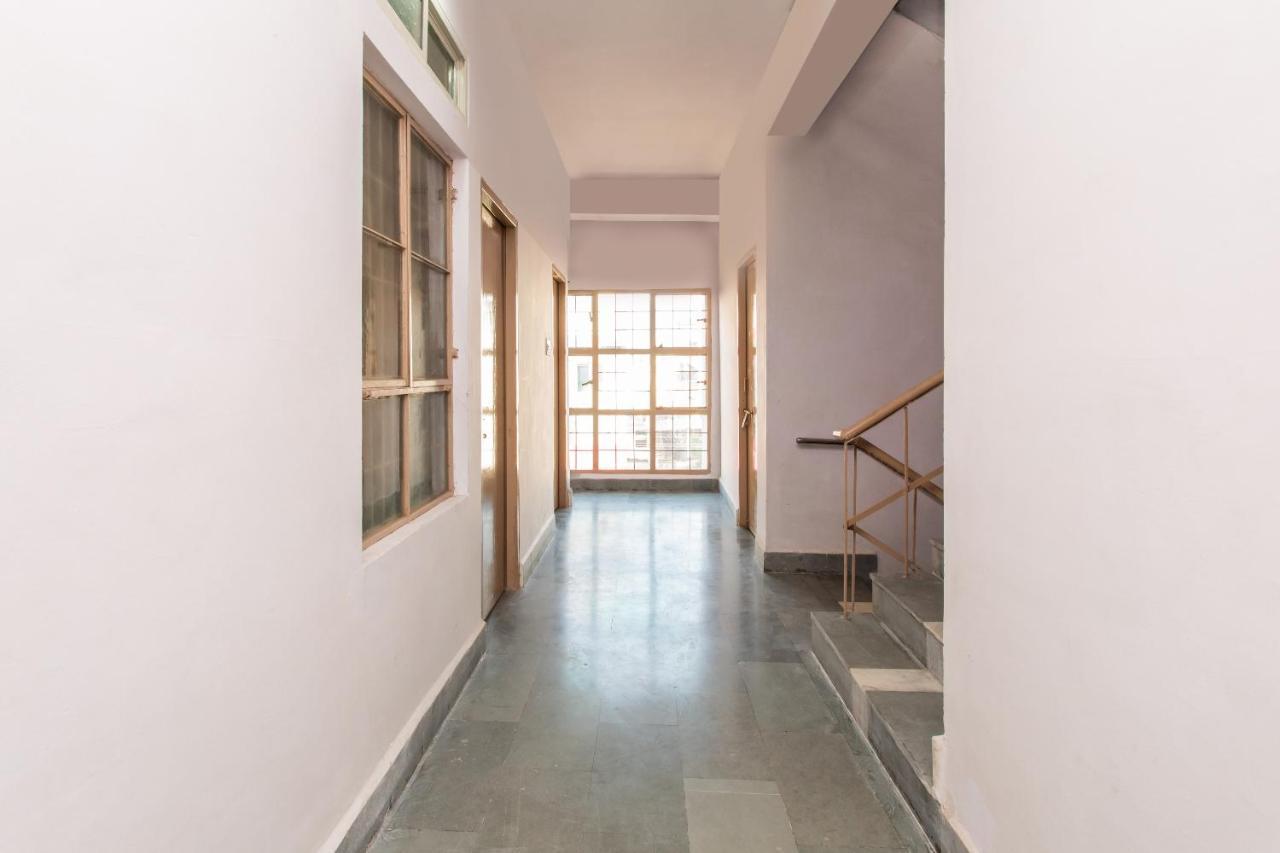 בהופאל Oyo 24844 Hotel Samrat מראה חיצוני תמונה