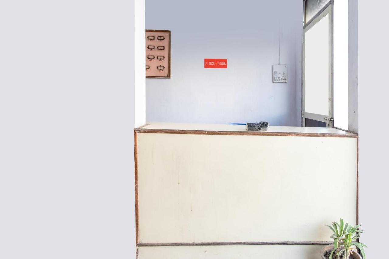 בהופאל Oyo 24844 Hotel Samrat מראה חיצוני תמונה