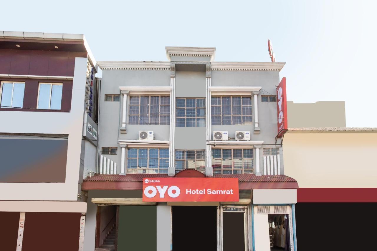 בהופאל Oyo 24844 Hotel Samrat מראה חיצוני תמונה